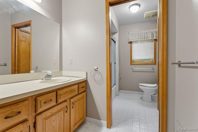 41825 Alden Drive, Clinton Township, MI 48038