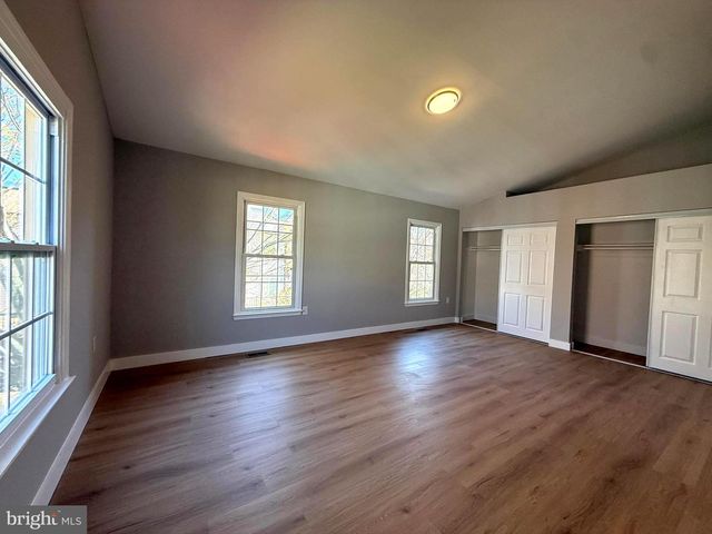 5836 APSLEY HOUSE CT, Alexandria, VA 22310