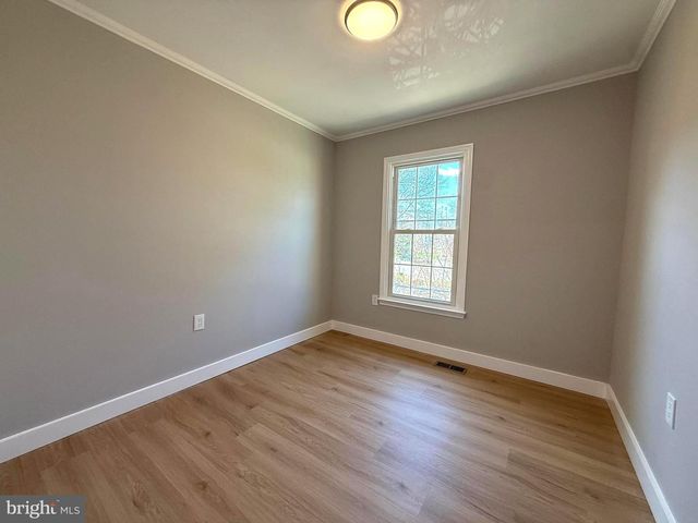 5836 APSLEY HOUSE CT, Alexandria, VA 22310