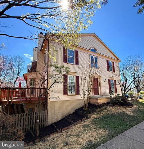 5836 APSLEY HOUSE CT, Alexandria, VA 22310