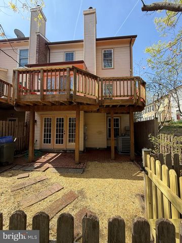 5836 APSLEY HOUSE CT, Alexandria, VA 22310