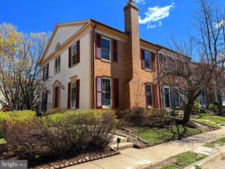 5836 APSLEY HOUSE CT, Alexandria, VA 22310