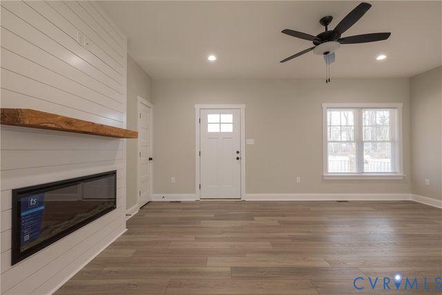 1164 Jefferson Hwy, Louisa, VA 23093