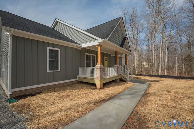 1164 Jefferson Hwy, Louisa, VA 23093