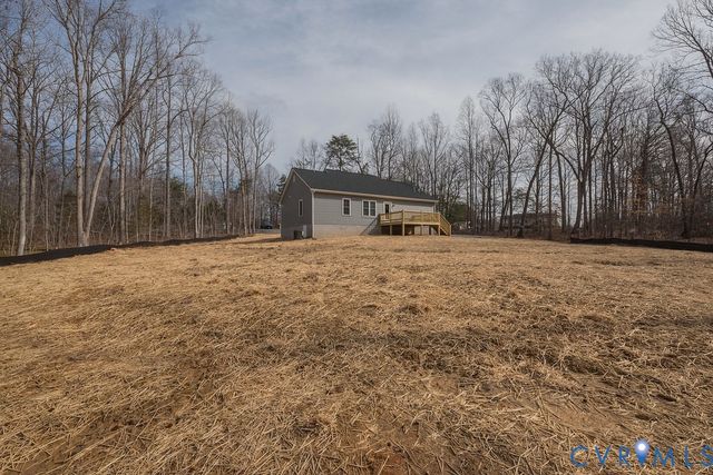 1164 Jefferson Hwy, Louisa, VA 23093