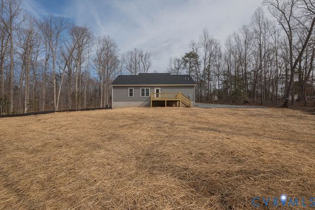 1164 Jefferson Hwy, Louisa, VA 23093