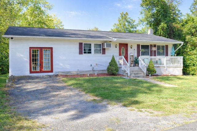 164 Brookside Farms Road, Newburgh, NY 12550