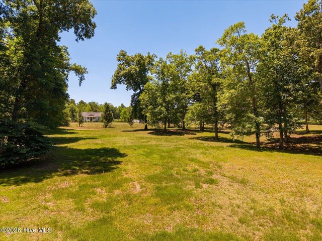 130 Benton Road SE, Bolivia, NC 28422