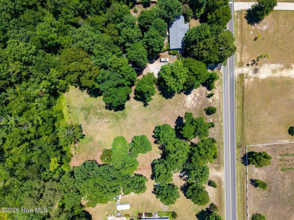130 Benton Road SE, Bolivia, NC 28422