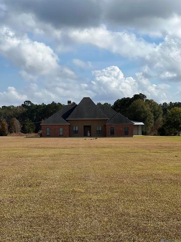 2169 Nesom Rd, Clinton, LA 70722