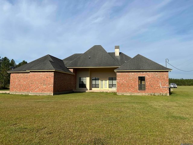 2169 Nesom Rd, Clinton, LA 70722