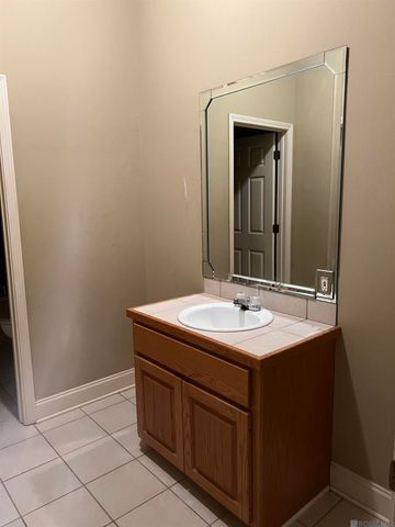 2169 Nesom Rd, Clinton, LA 70722