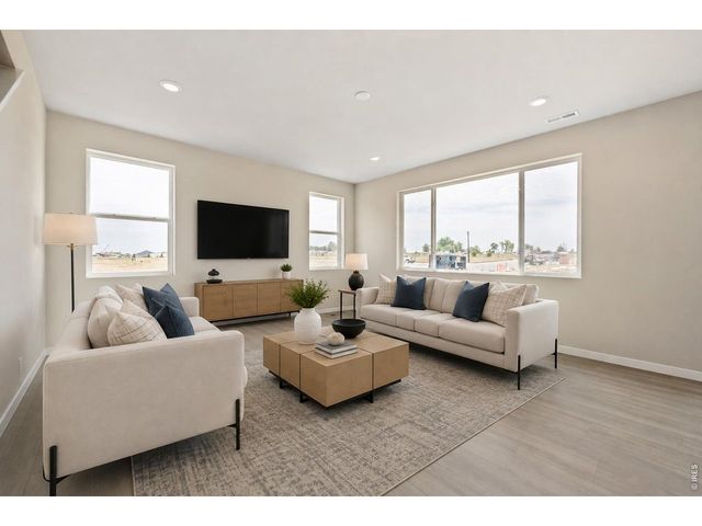 7336 Swan River St, Frederick, CO 80530