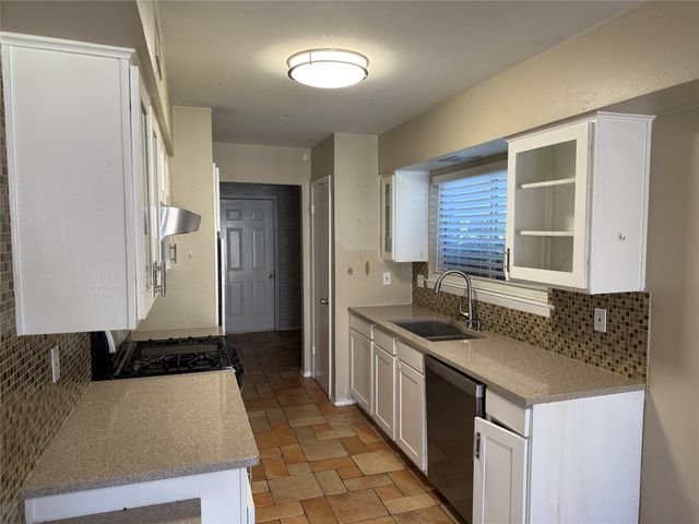 518 Worcester Way, Richardson, TX 75080