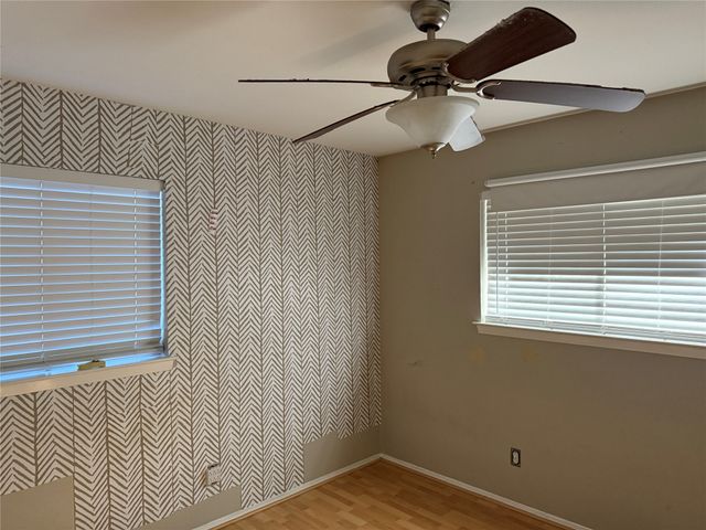 518 Worcester Way, Richardson, TX 75080