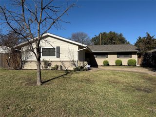 518 Worcester Way, Richardson, TX 75080