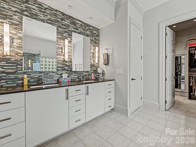 15008 Fanning Manor Court, Charlotte, NC 28277