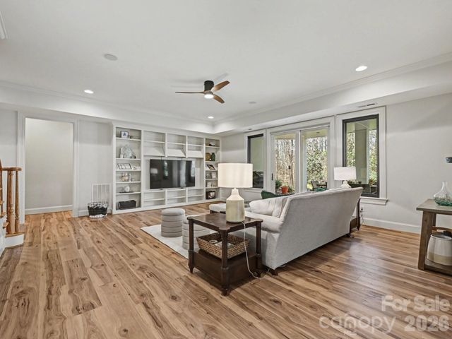 15008 Fanning Manor Court, Charlotte, NC 28277