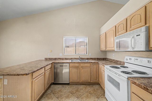 1913 E MARQUETTE Drive, Gilbert, AZ 85234