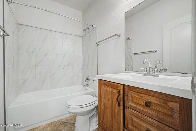 1913 E MARQUETTE Drive, Gilbert, AZ 85234