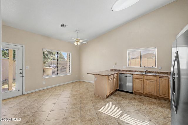 1913 E MARQUETTE Drive, Gilbert, AZ 85234