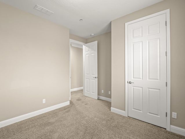 11617 N Bella Verde Avenue, Fresno, CA 93730