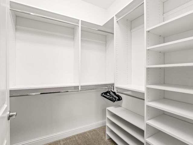 11617 N Bella Verde Avenue, Fresno, CA 93730