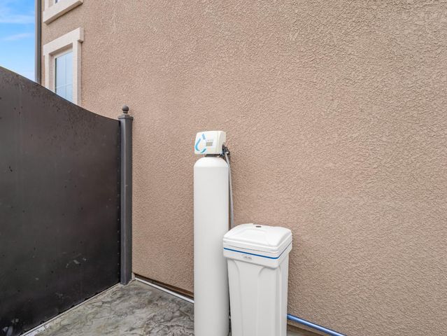 11617 N Bella Verde Avenue, Fresno, CA 93730