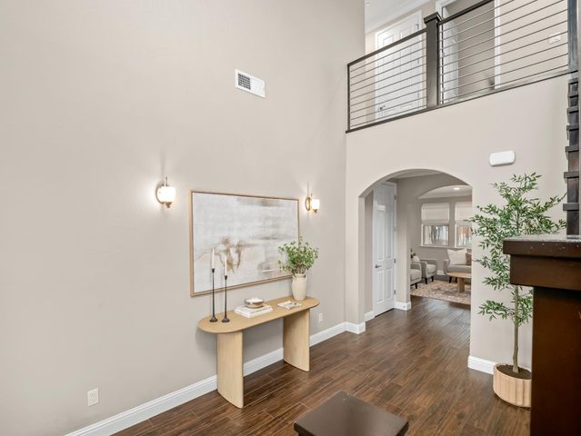 11617 N Bella Verde Avenue, Fresno, CA 93730