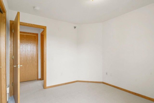 6828 Parkside Circle, Windsor, WI 53532