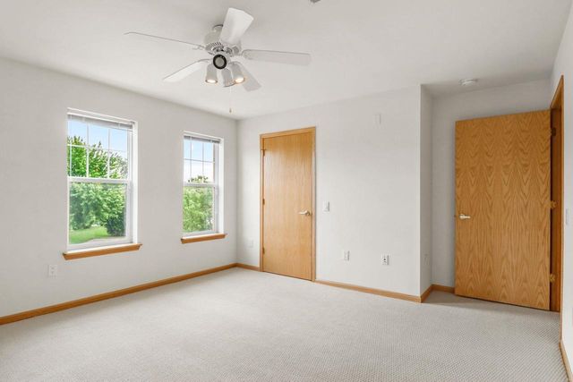 6828 Parkside Circle, Windsor, WI 53532
