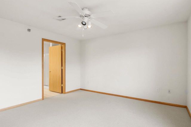 6828 Parkside Circle, Windsor, WI 53532