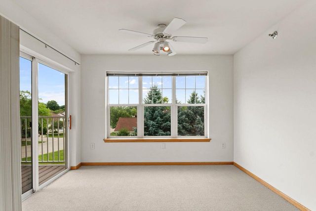 6828 Parkside Circle, Windsor, WI 53532