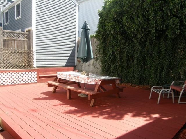 108 7th Street 2, Cambridge, MA 02141