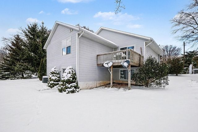 205 McConnell Avenue, North Muskegon City, MI 49445