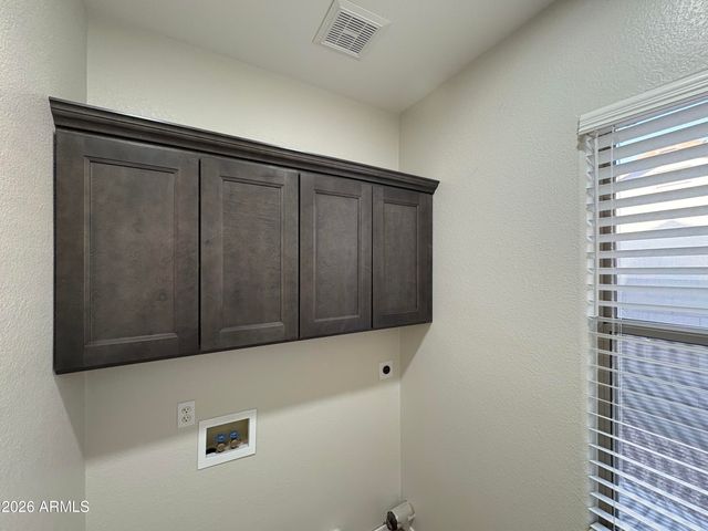 1451 E PALM BEACH Drive, Chandler, AZ 85249