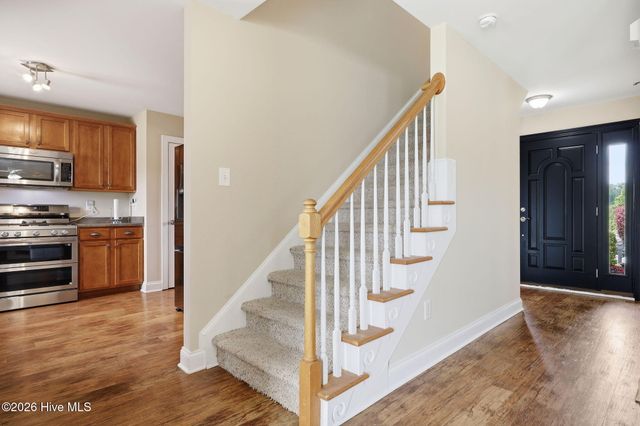 2909 Noah Court, Greenville, NC 27834