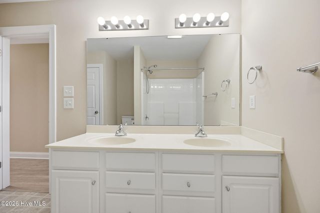 2909 Noah Court, Greenville, NC 27834