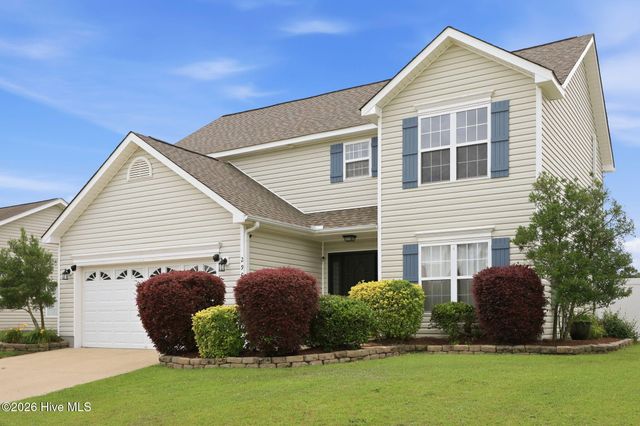 2909 Noah Court, Greenville, NC 27834