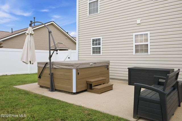 2909 Noah Court, Greenville, NC 27834