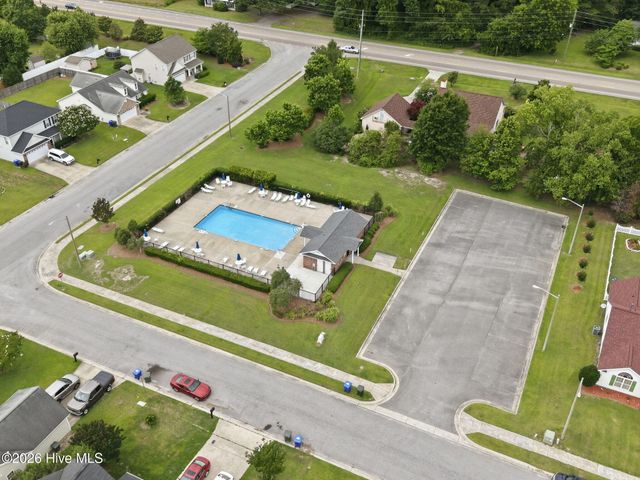 2909 Noah Court, Greenville, NC 27834