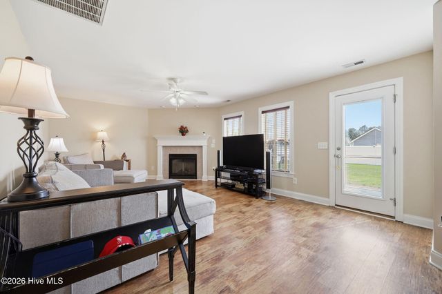 2909 Noah Court, Greenville, NC 27834