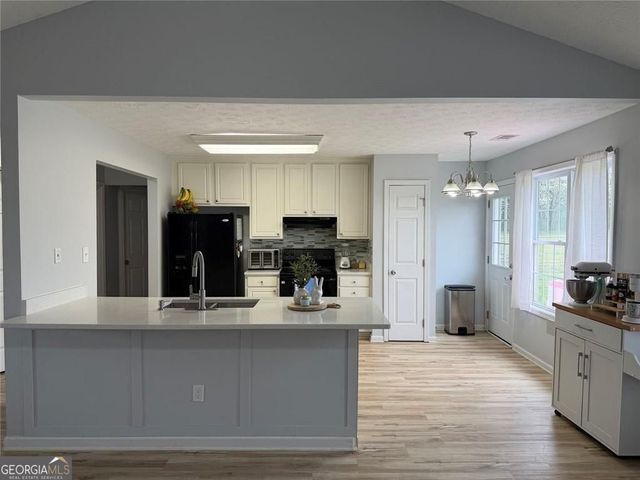 908 Justin Drive, Winder, GA 30680