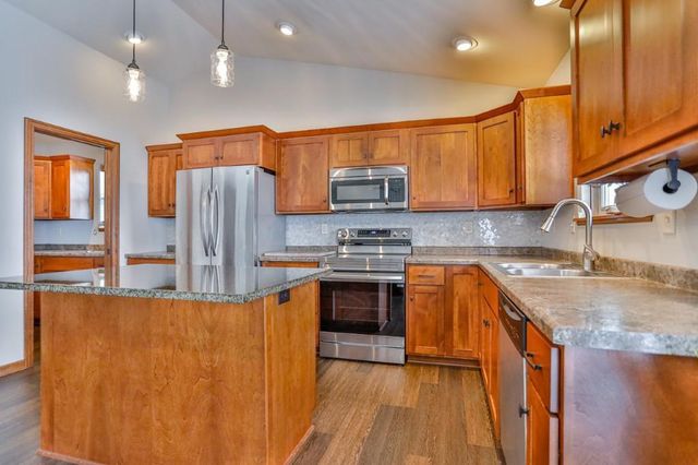 6003 FIELDCREST LANE, Weston, WI 54476