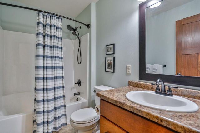 6003 FIELDCREST LANE, Weston, WI 54476