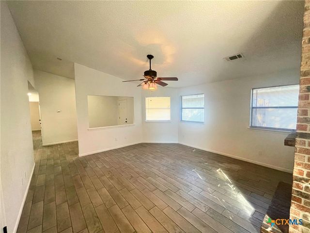 2902 San Jacinto Road, Temple, TX 76502