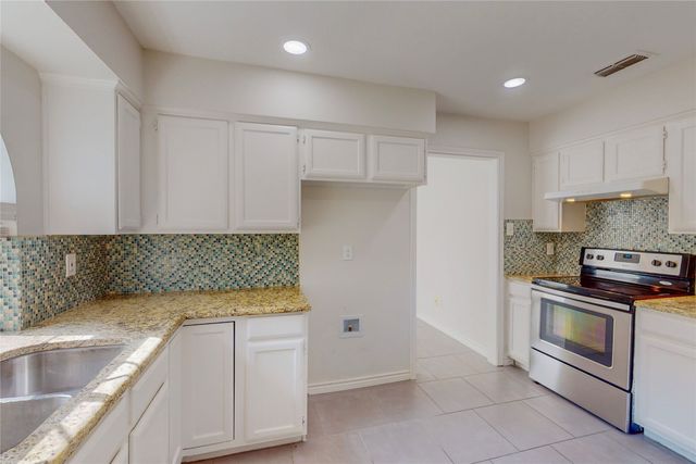 5425 Bryce Canyon Drive, Fort Worth, TX 76137