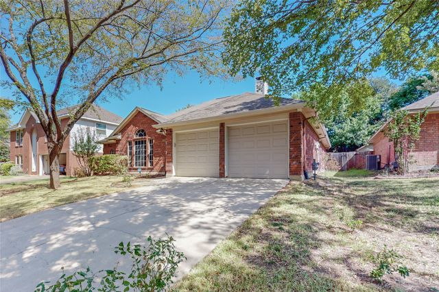 5425 Bryce Canyon Drive, Fort Worth, TX 76137