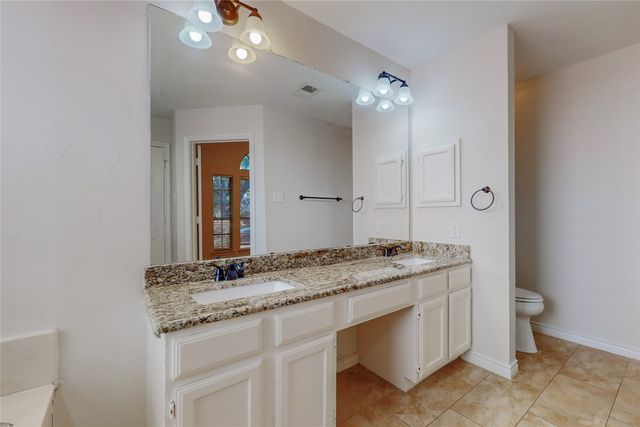 5425 Bryce Canyon Drive, Fort Worth, TX 76137