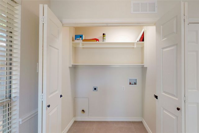 5425 Bryce Canyon Drive, Fort Worth, TX 76137